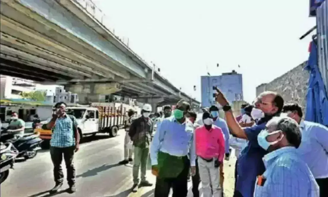 Hyderabad: డెడ్ లైన్... జూపార్క్ ఫ్లై ఓవర్ పనుల్లో జోరు.. మార్చికే ముహూర్తం.. Hyderabad: డెడ్ లైన్... జూపార్క్ ఫ్లై ఓవర్ పనుల్లో జోరు.. మార్చికే ముహూర్తం..