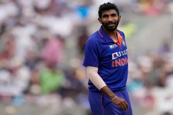 CRICKET: లంక వన్డే సిరీస్కు బుమ్రా దూరం CRICKET: లంక వన్డే సిరీస్కు బుమ్రా దూరం