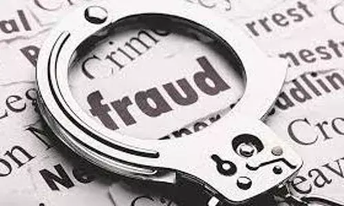 Cyber Crime: విరహ వేదన తీరుస్తామంటూ డాక్టర్కు వల.. రూ.12 లక్షలు బురిడి Cyber Crime: విరహ వేదన తీరుస్తామంటూ డాక్టర్కు వల.. రూ.12 లక్షలు బురిడి
