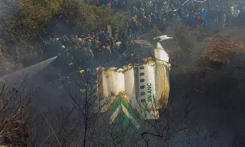 Nepal Plane Crash: లైవ్ లో ... విమానం కూలిన దృశ్యాలు!