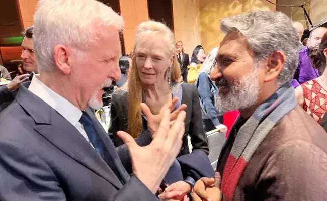 RRR: అవతార్ డైరక్టర్‌కీ ఆర్ఆర్ఆర్ నచ్చింది.. : ఆనందంలో రాజమౌళి