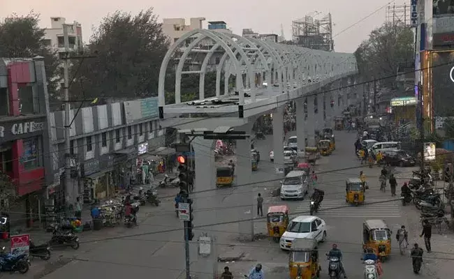 Sky Walk: మెహదీపట్నంలో స్కైవాక్.. మరో నాలుగు నెలల్లో అందుబాటులోకి..