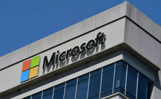 Microsoft lay off: మైక్రోసాప్ట్‌లో ఉద్యోగుల ఊచకోత.. దాదాపు 11,000 మంది