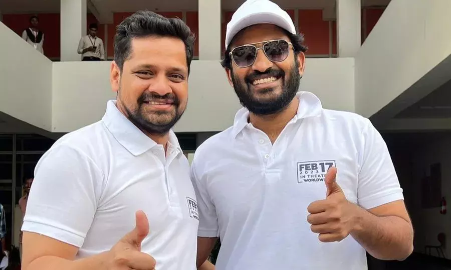 Cinema: గుంటూరులో హంగామా... Cinema: గుంటూరులో హంగామా...