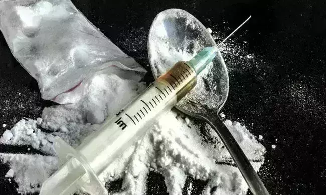 Hyderabad: మరోసారి డ్రగ్స్ కలకలం Hyderabad: మరోసారి డ్రగ్స్ కలకలం