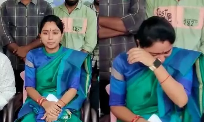 Jagitial: ఎమ్మెల్యే వేధింపులు భరించలేకే రాజీనామా Jagitial: ఎమ్మెల్యే వేధింపులు భరించలేకే రాజీనామా