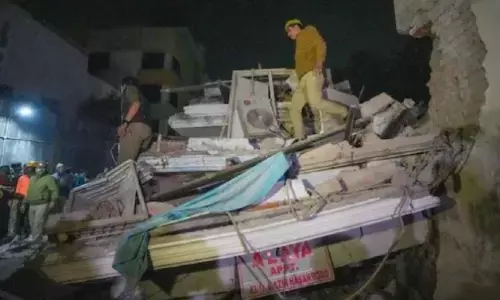 Lucknow building collapse: డోరేమాన్ లో చూశా.. ప్రాణాలు రక్షించుకున్నా