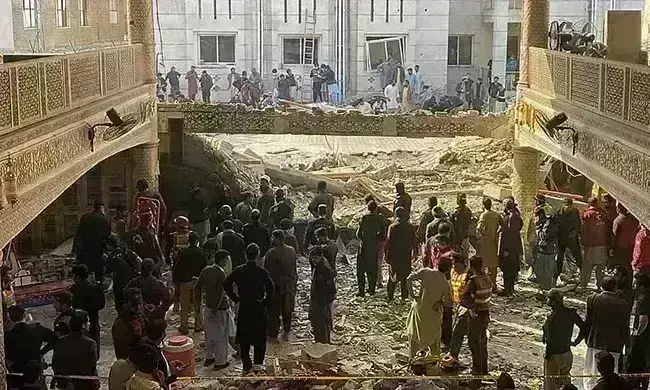 Pakistan Mosque Blast: 100కు చేరిన మృతుల సంఖ్య Pakistan Mosque Blast: 100కు చేరిన మృతుల సంఖ్య