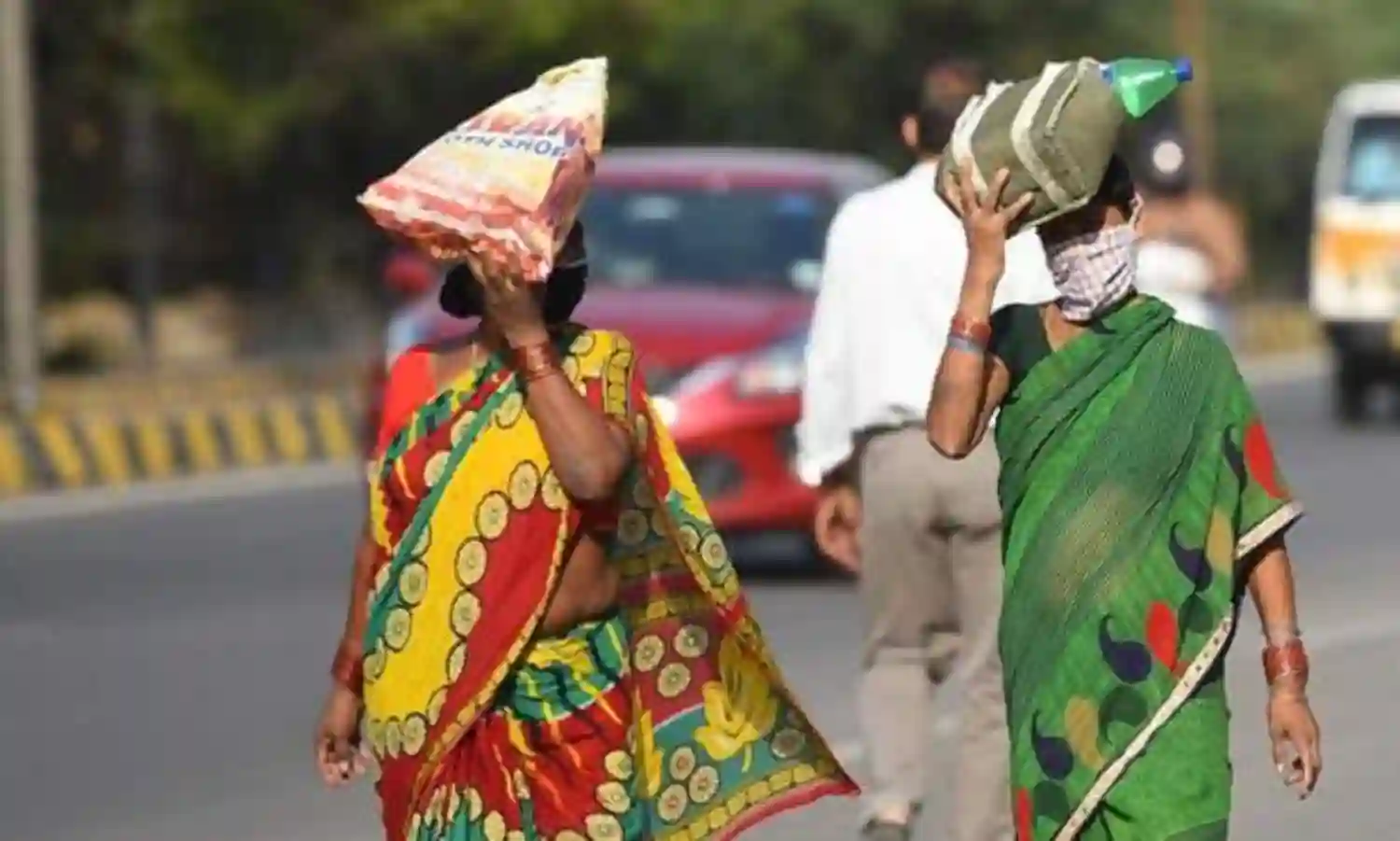 Hot Summer : ఈ సమ్మర్ చాలా హాట్ గురూ..! Hot Summer : ఈ సమ్మర్ చాలా హాట్ గురూ..!