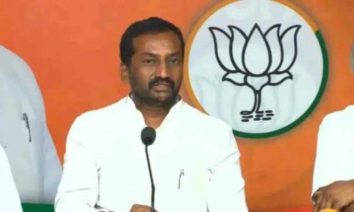 TS : తెలంగాణ ఐపీఎస్ అధికారులకు ప్రాధాన్యత లేదు TS : తెలంగాణ ఐపీఎస్ అధికారులకు ప్రాధాన్యత లేదు