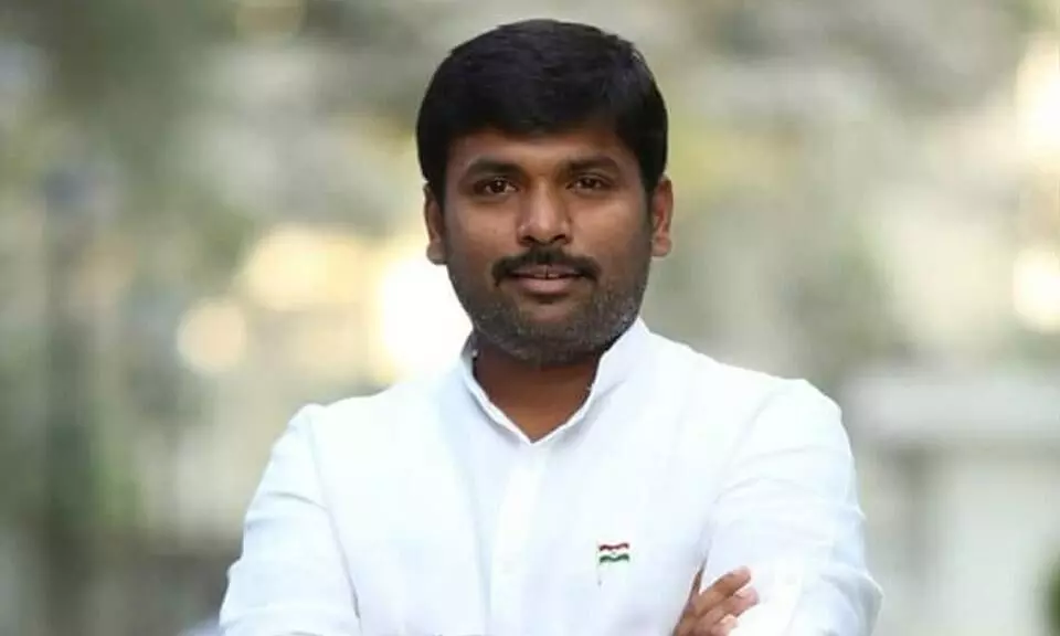 Editorial: ఓవరాక్షన్ మంత్రి ఛాప్టర్ క్లోజ్...? Editorial: ఓవరాక్షన్ మంత్రి ఛాప్టర్ క్లోజ్...?