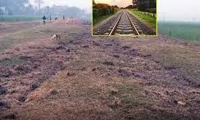 Bihar : రైల్వే ట్రాక్ ను మింగేశారు.... Bihar : రైల్వే ట్రాక్ ను మింగేశారు....