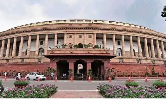 Adani Effect: పార్లమెంట్ లో అదానీ ప్రకంపనలు.. చర్చకు విపక్షాల పట్టు