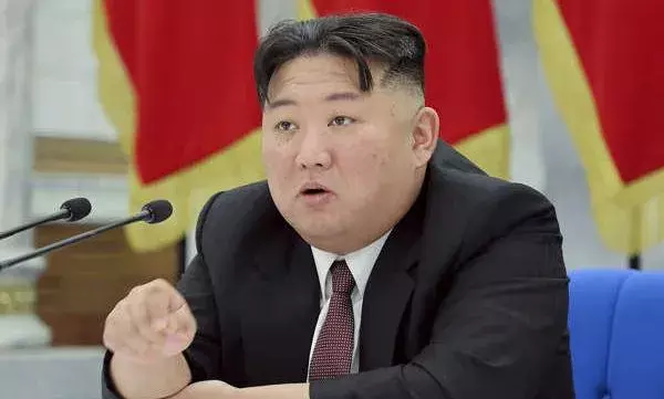 North Korea: కిమ్ కనబడుట లేదు..! North Korea: కిమ్ కనబడుట లేదు..!
