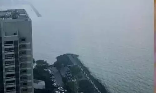 Mumbai: హమ్మయ్య... మొత్తానికి ఒకింటిదైంది.. Mumbai: హమ్మయ్య... మొత్తానికి ఒకింటిదైంది..
