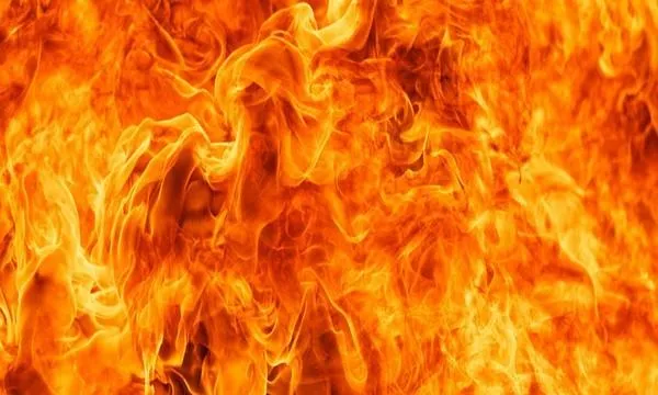 Prakasam: మార్కాపురంలో భారీ అగ్ని ప్రమాదం Prakasam: మార్కాపురంలో భారీ అగ్ని ప్రమాదం