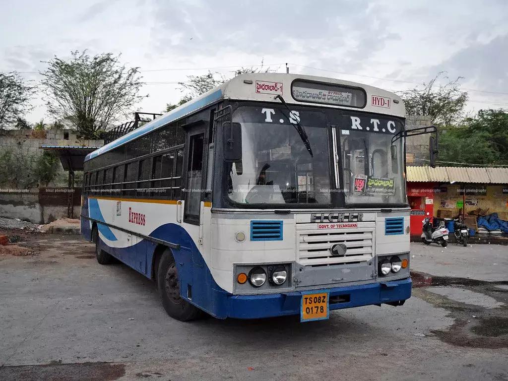 TSRTC:పెళ్లిళ్లకు బస్సులు.. టీఎస్ఆర్టీసీ ప్రత్యేక రాయితీ TSRTC:పెళ్లిళ్లకు బస్సులు.. టీఎస్ఆర్టీసీ ప్రత్యేక రాయితీ