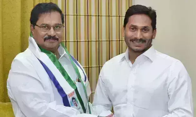 Editorial: ఆదాల ప్రభాకర్ ను బలిచేసిన జగన్ రెడ్డి..? Editorial: ఆదాల ప్రభాకర్ ను బలిచేసిన జగన్ రెడ్డి..?