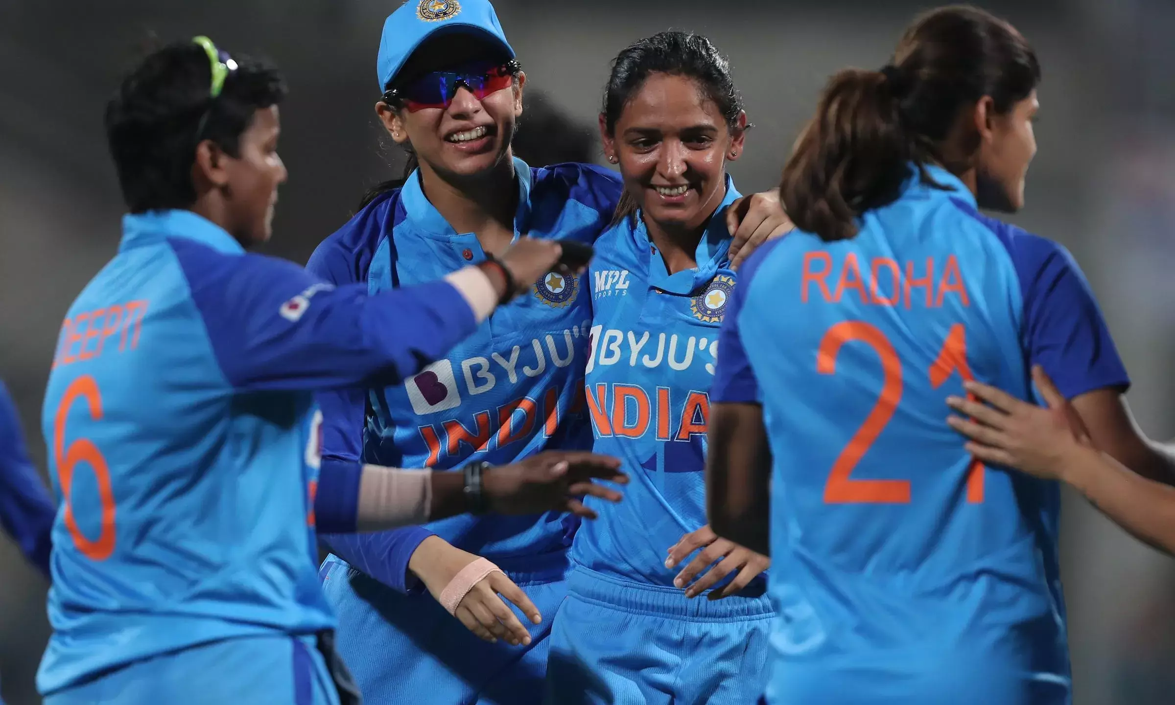 T20 World Cup: వేటకు సిద్ధమైన సివంగులు T20 World Cup: వేటకు సిద్ధమైన సివంగులు