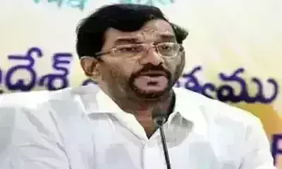 Yuvagalam: లోకేష్ పాదయాత్రకే ఇలా అయితే బాబు రోడ్డెక్కితే ఏమౌతారు Yuvagalam: లోకేష్ పాదయాత్రకే ఇలా అయితే బాబు రోడ్డెక్కితే ఏమౌతారు