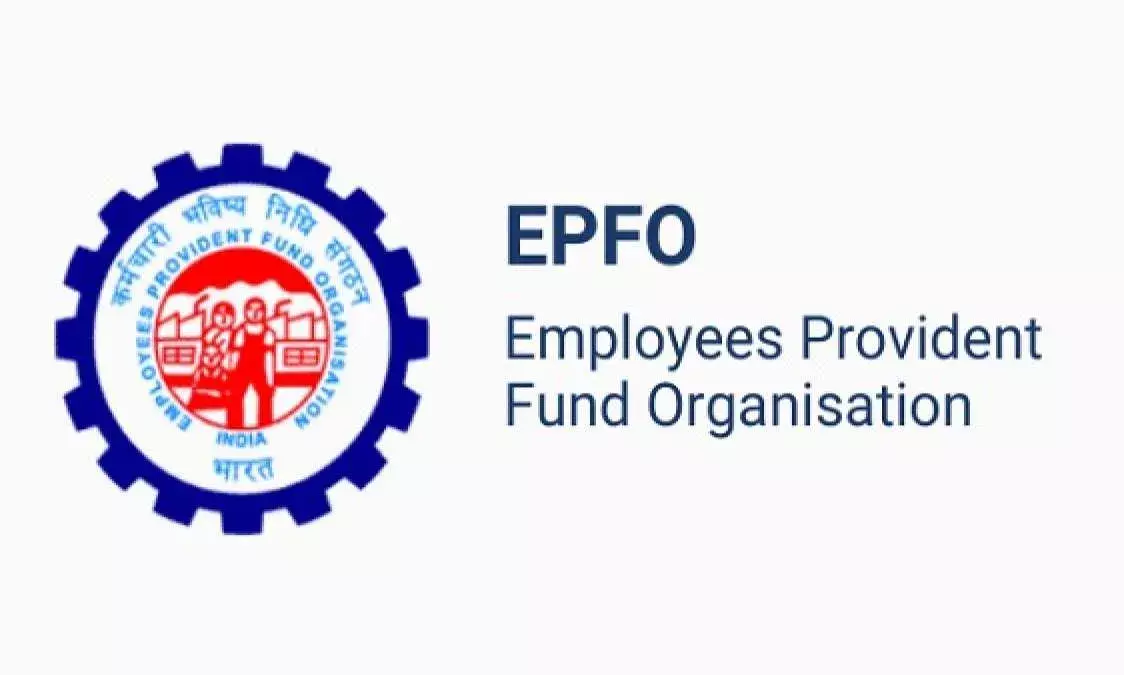EPF 2022-23 : ఫీఎఫ్ వడ్డీల చెల్లింపుల్లో గందరగోళం EPF 2022-23 : ఫీఎఫ్ వడ్డీల చెల్లింపుల్లో గందరగోళం