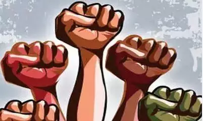 Hyderabad: ఇందిరాపార్క్ వద్ద అంగన్వాడీ టీచర్ల ఆందోళన Hyderabad: ఇందిరాపార్క్ వద్ద అంగన్వాడీ టీచర్ల ఆందోళన