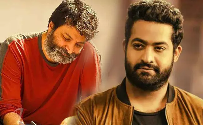 Tollywood: త్రివిక్రమ్ జోనర్లో పౌరాణికం.. ఎన్టీఆరేనా అతడి ఛాయిస్.. Tollywood: త్రివిక్రమ్ జోనర్లో పౌరాణికం.. ఎన్టీఆరేనా అతడి ఛాయిస్..