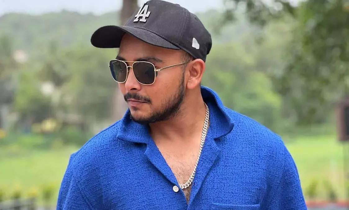 యువ క్రికెటర్పై దాడి యువ క్రికెటర్పై దాడి