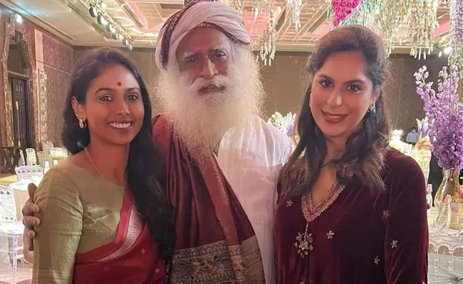 Upasana Konidela: సద్గురు దత్తపుత్రికను.. ఉపాసన ట్వీట్ వైరల్ Upasana Konidela: సద్గురు దత్తపుత్రికను.. ఉపాసన ట్వీట్ వైరల్