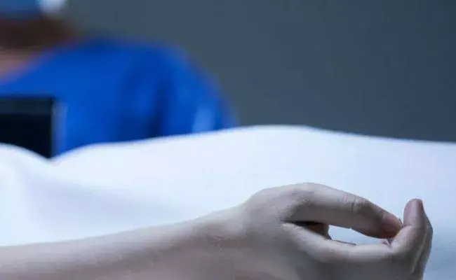 Reverse Death: బాడీని మాకివ్వండి.. బతికిస్తాం: జర్మన్ వైద్యుల కొత్త ప్రయోగం Reverse Death: బాడీని మాకివ్వండి.. బతికిస్తాం: జర్మన్ వైద్యుల కొత్త ప్రయోగం