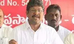 AP: జగన్ సర్కార్పై ఉద్యోగ సంఘాల నేత బొప్పరాజు ఫైర్ AP: జగన్ సర్కార్పై ఉద్యోగ సంఘాల నేత బొప్పరాజు ఫైర్
