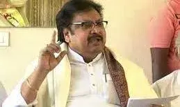 Andhra Pradesh: చీఫ్ ఎలక్షన్ ఆఫీసర్కి వర్ల లేఖ Andhra Pradesh: చీఫ్ ఎలక్షన్ ఆఫీసర్కి వర్ల లేఖ