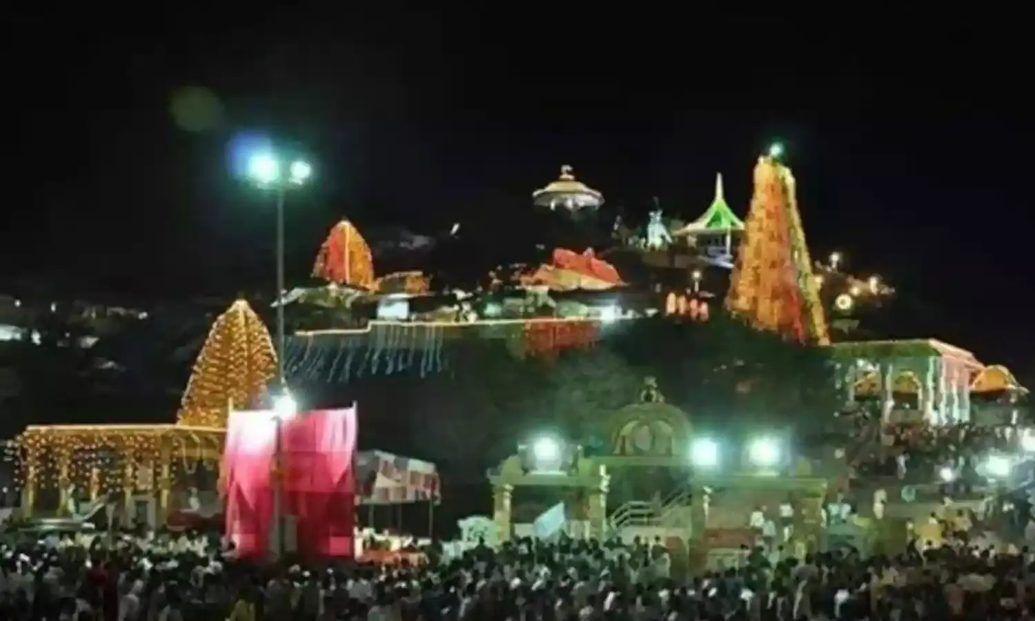 Shivarathri : కోటప్పకొండలో శివరాత్రి ఉత్సవాలు Shivarathri : కోటప్పకొండలో శివరాత్రి ఉత్సవాలు