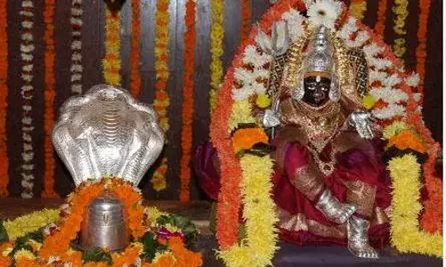 Shivaratri 2023 : పట్టిసీమలో శివరాత్రి ఉత్సవాలు Shivaratri 2023 : పట్టిసీమలో శివరాత్రి ఉత్సవాలు