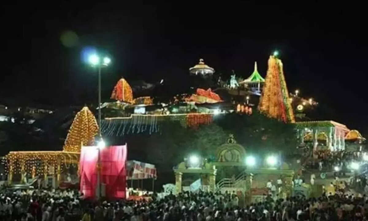 Shivarathri : కోటప్పకొండలో శివరాత్రి ఉత్సవాలు Shivarathri : కోటప్పకొండలో శివరాత్రి ఉత్సవాలు