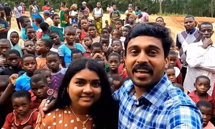 Africa: ఆఫ్రికాలో స్కూల్ కట్టించిన కేరళ జంట... Africa: ఆఫ్రికాలో స్కూల్ కట్టించిన కేరళ జంట...