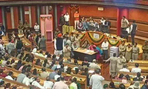 Delhi Mayor Election : కొనసాగుతున్న ఢిల్లీ మేయర్ ఎన్నిక Delhi Mayor Election : కొనసాగుతున్న ఢిల్లీ మేయర్ ఎన్నిక