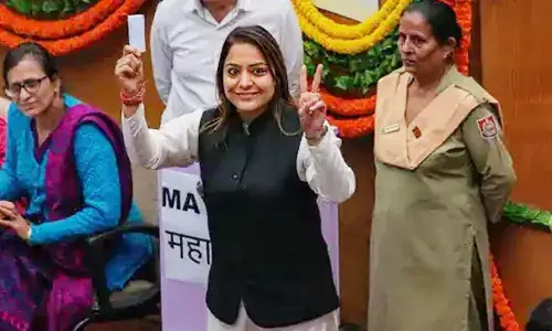 Shelly Oberoi: ఢిల్లీ మేయర్గా ఎన్నికైన షెల్లీ ఒబెరాయ్.. ఎవరీమె Shelly Oberoi: ఢిల్లీ మేయర్గా ఎన్నికైన షెల్లీ ఒబెరాయ్.. ఎవరీమె