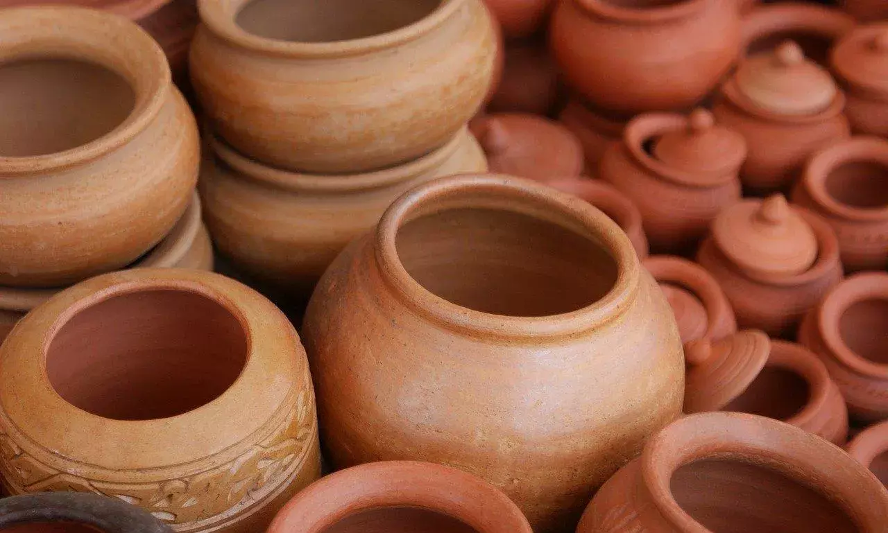 Hyderabad: మట్కాలకు పెరుగుతున్న గిరాకీ...