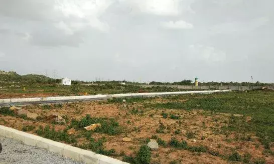 Hyderabad : శంషాబాద్లో ల్యాండ్ మాఫియా Hyderabad : శంషాబాద్లో ల్యాండ్ మాఫియా