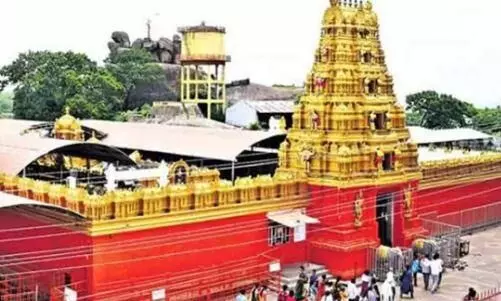 Kondagattu : కొండగట్టు అంజన్న గుడిలో దొంగతనం Kondagattu : కొండగట్టు అంజన్న గుడిలో దొంగతనం