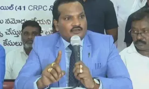 ఉద్యోగులకు జీతాలివ్వలేని స్థితిలో ఏపీ ప్రభుత్వం