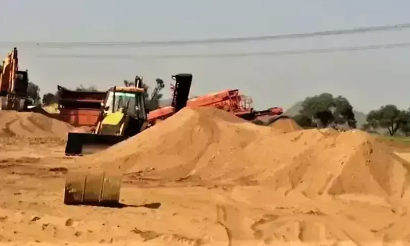 సినిమాలను తలదన్నేలా పల్నాడులో వైసీపీ నేతల మైనింగ్ సినిమాలను తలదన్నేలా పల్నాడులో వైసీపీ నేతల మైనింగ్