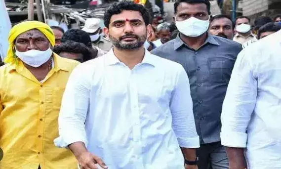 AP : యువగళం జగన్ వెన్నులో వణుకు పుట్టిస్తోంది : లోకేష్ AP : యువగళం జగన్ వెన్నులో వణుకు పుట్టిస్తోంది : లోకేష్