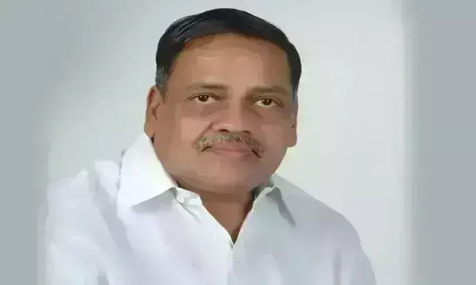 TS: చింతలమడ రోడ్డు ప్రమాద బాధితులకు మండలి బుద్ధప్రసాద్‌ అండ