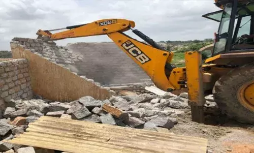 TS: గాజులరామారం అక్రమ కట్టడాలు కూల్చివేత TS: గాజులరామారం అక్రమ కట్టడాలు కూల్చివేత