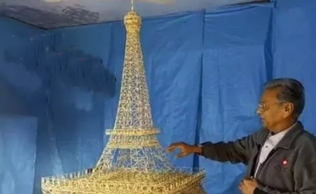 Meerut: 50 ఏళ్ల వయసులో ఎంతో ఓపిగ్గా.. 75వేల అగ్గిపుల్లలతో ఈఫిల్ టవర్.. Meerut: 50 ఏళ్ల వయసులో ఎంతో ఓపిగ్గా.. 75వేల అగ్గిపుల్లలతో ఈఫిల్ టవర్..