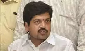 AP: రైతు భరోసా పేరుతో రైతులను నిలువునా ముంచేశారు AP: రైతు భరోసా పేరుతో రైతులను నిలువునా ముంచేశారు