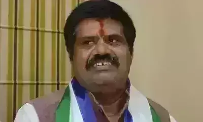 ఎన్నికల కోడ్‌ ఉల్లంఘించిన మాజీ మంత్రి