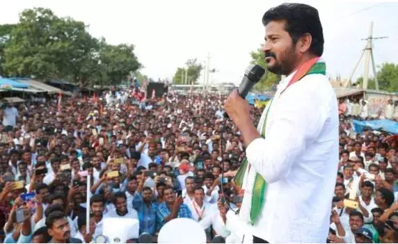 TS : ఏ ఒక్క హామీని కేసీఆర్ నెరవేర్చలేదు : రేవంత్ రెడ్డి TS : ఏ ఒక్క హామీని కేసీఆర్ నెరవేర్చలేదు : రేవంత్ రెడ్డి